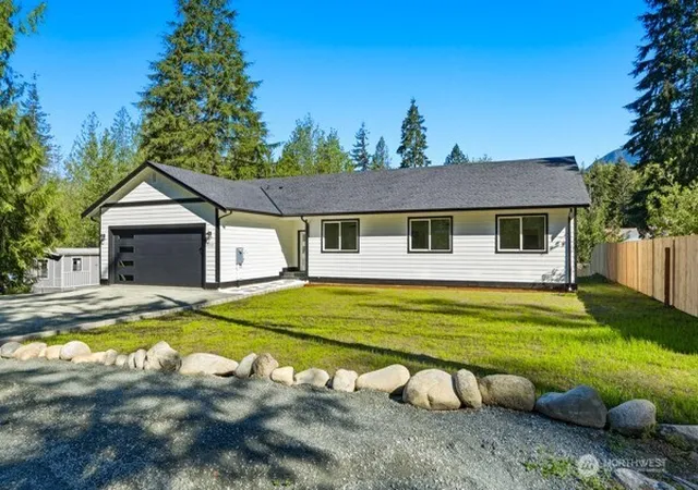 Photo 3 of Sale Pending at 44421 Pine Rd, Gold Bar, WA 98251 | MLS# NWM2512942 | Listing updated on 2026-09-25