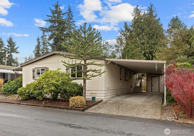 Photo 1 of Manufactured home for sale at 620 112th Street Se #23, Everett, WA 98208 | MLS# NWM2513136 | Listing updated on 2026-09-30