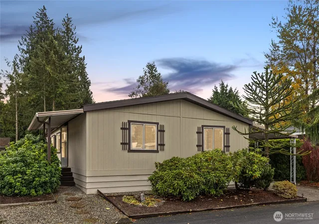 Photo 2 of Manufactured home for sale at 620 112th Street Se #23, Everett, WA 98208 | MLS# NWM2513136 | Listing updated on 2026-09-30