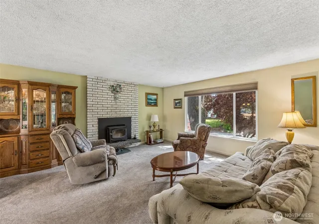 Photo 3 of Single family home for sale at 16224 17th Avenue Ct E, Tacoma, WA 98445 | MLS# NWM2513145 | Listing updated on 2026-09-21
