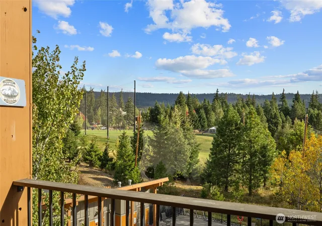 Photo 4 of Condo for sale at 3770 Suncadia Trl #300, Cle Elum, WA 98922 | MLS# NWM2513180 | Listing updated on 2026-09-21