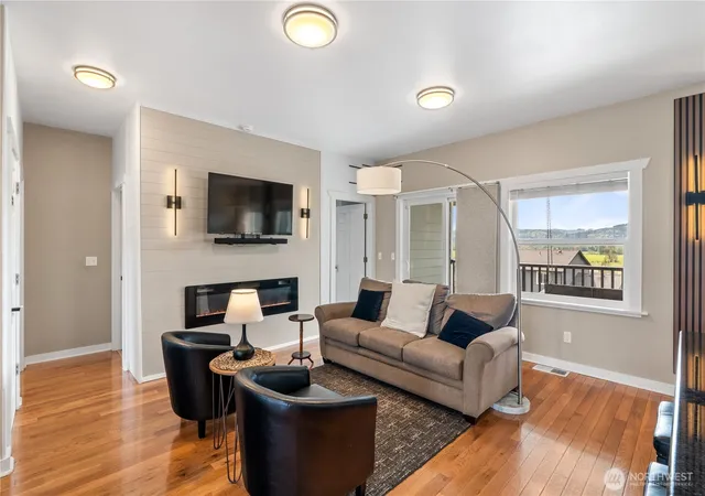 Photo 3 of Single family home for sale at 230 Swiss Ave, Montesano, WA 98563 | MLS# NWM2513192 | Listing updated on 2026-09-21