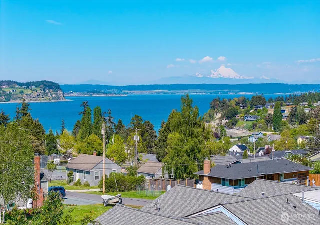 Photo 1 of Land for sale at 0 Center St Ne, Coupeville, WA 98239 | MLS# NWM2513196 | Listing updated on 2026-09-21