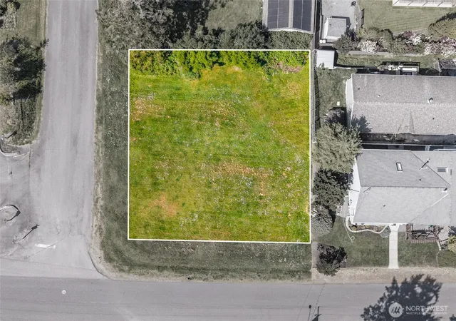 Photo 4 of Land for sale at 0 Center St NE, Coupeville, WA 98239 | MLS# NWM2513196 | Listing updated on 2026-09-21