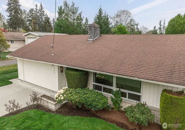 Photo 3 of Sale Pending at 9428 21st Drive Se, Everett, WA 98208 | MLS# NWM2513216 | Listing updated on 2026-09-29