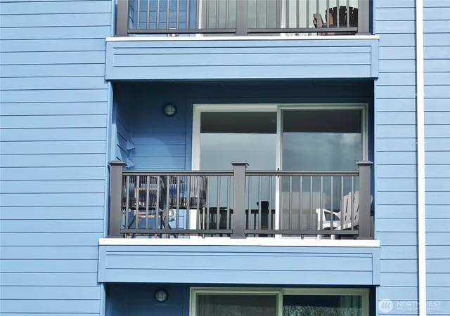 Photo 3 of Condo for sale at 835 Ocean Shrs Blvd Nw #202, Ocean Shores, WA 98569 | MLS# NWM2513260 | Listing updated on 2026-09-21