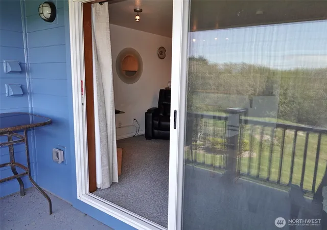 Photo 4 of Condo for sale at 835 Ocean Shrs Blvd NW #202, Ocean Shores, WA 98569 | MLS# NWM2513260 | Listing updated on 2026-09-21