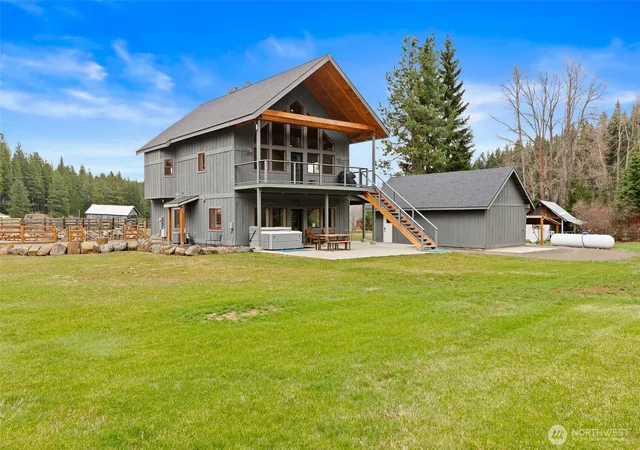 Photo 3 of Single family home for sale at 161 Middle Frk Ln, Cle Elum, WA 98922 | MLS# NWM2513272 | Listing updated on 2026-09-21