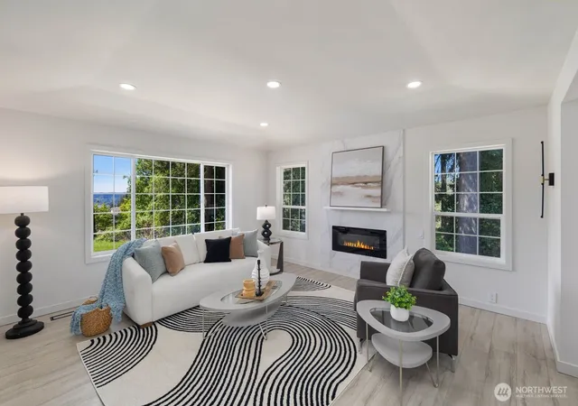 Photo 3 of Single family home for sale at 902 18th Street, Mukilteo, WA 98275 | MLS# NWM2513402 | Listing updated on 2026-09-26