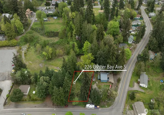 Photo 3 of Land for sale at 226 S Oyster Bay Ave, Bremerton, WA 98312 | MLS# NWM2513438 | Listing updated on 2026-09-21