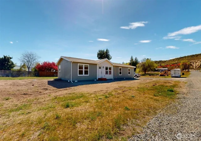 Photo 2 of Sale Pending at 6 Nomak, Omak, WA 98841 | MLS# NWM2513461 | Listing updated on 2026-09-25