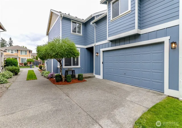 Photo 2 of Single family home for sale at 6213 122nd Street Ct E, Puyallup, WA 98373 | MLS# NWM2513494 | Listing updated on 2026-09-21