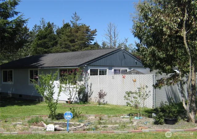 Photo 4 of Single family home for sale at 24703 Ash Pl, Ocean Park, WA 98640 | MLS# NWM2513518 | Listing updated on 2026-09-21