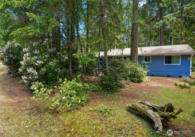 Photo 3 of Single family home for sale at 11222 Country Clb Pl, Anderson Island, WA 98303 | MLS# NWM2513550 | Listing updated on 2026-09-21