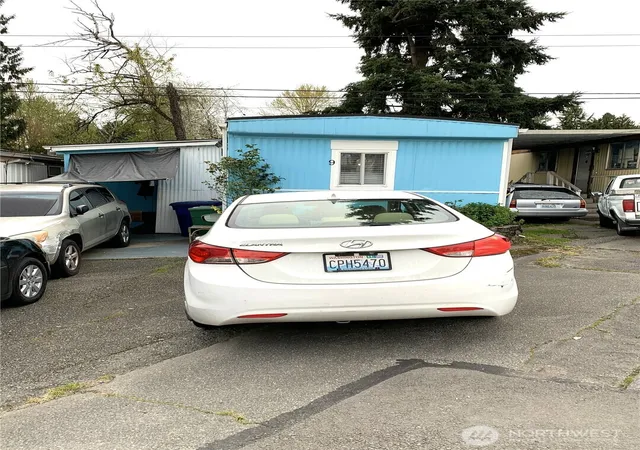 Photo 2 of Manufactured home for sale at 13000 Martin Luther King Jr Way S #9, Seattle, WA 98178 | MLS# NWM2513553 | Listing updated on 2026-09-21