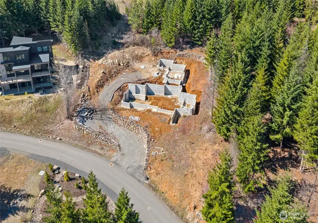 Photo 2 of Land for sale at 320 Tired Crk Ln, Cle Elum, WA 98922 | MLS# NWM2513581 | Listing updated on 2026-09-21