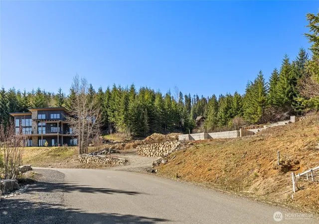 Photo 3 of Land for sale at 320 Tired Crk Ln, Cle Elum, WA 98922 | MLS# NWM2513581 | Listing updated on 2026-09-21