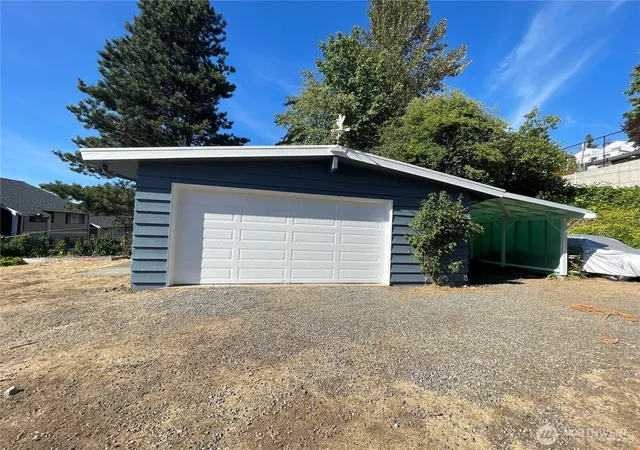 Photo 4 of Land for sale at 4030 Factoria Blvd SE, Bellevue, WA 98006 | MLS# NWM2513737 | Listing updated on 2026-09-21