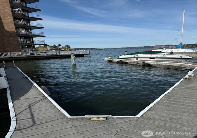 Photo 4 of House for sale at 9468 Rainier Ave S #M37, Seattle, WA 98118 | MLS# NWM2513757 | Listing updated on 2026-09-21