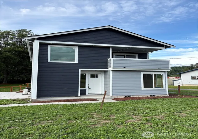 Photo 1 of Single family home for sale at 30237 Lyman Hamilton Hwy, Sedro Woolley, WA 98284 | MLS# NWM2513775 | Listing updated on 2026-10-01