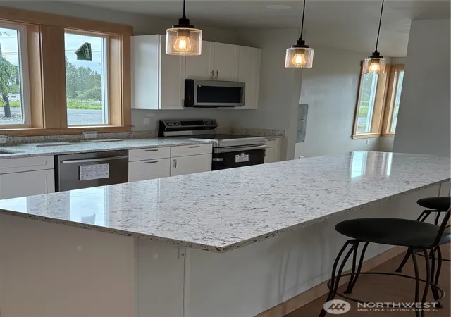 Photo 3 of Single family home for sale at 30237 Lyman Hamilton Hwy, Sedro Woolley, WA 98284 | MLS# NWM2513775 | Listing updated on 2026-10-01