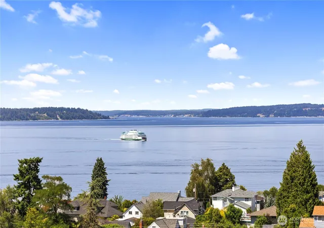 Photo 2 of Single family home for sale at 645 Cornelia Ave, Mukilteo, WA 98275 | MLS# NWM2513786 | Listing updated on 2026-09-22