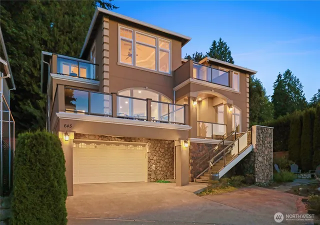 Photo 3 of Single family home for sale at 645 Cornelia Ave, Mukilteo, WA 98275 | MLS# NWM2513786 | Listing updated on 2026-09-22