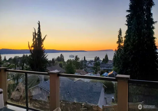 Photo 3 of Single family home for sale at 645 Cornelia Ave, Mukilteo, WA 98275 | MLS# NWM2513786 | Listing updated on 2026-09-22