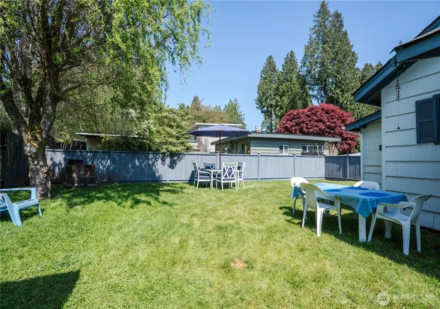 Photo 3 of Condo for sale at 8243 Beachway Dr, Blaine, WA 98230 | MLS# NWM2513851 | Listing updated on 2026-09-30