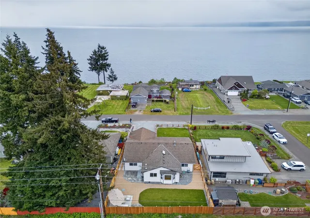 Photo 2 of Single family home for sale at 1584 Country Clb Dr, Camano Island, WA 98282 | MLS# NWM2513892 | Listing updated on 2026-09-30