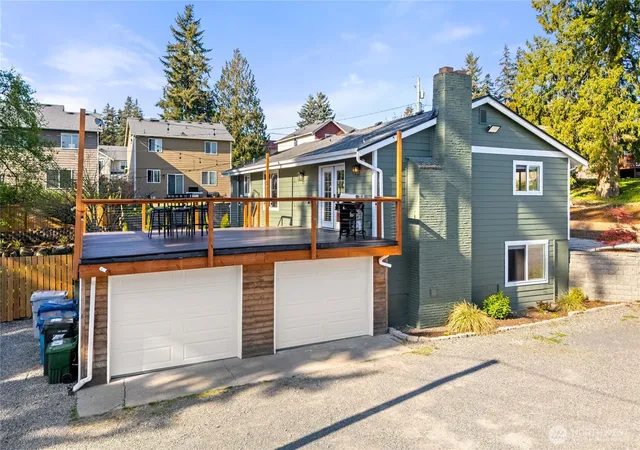 Photo 2 of Single family home for sale at 469 Hoquiam Ave Ne, Renton, WA 98059 | MLS# NWM2513907 | Listing updated on 2026-09-21