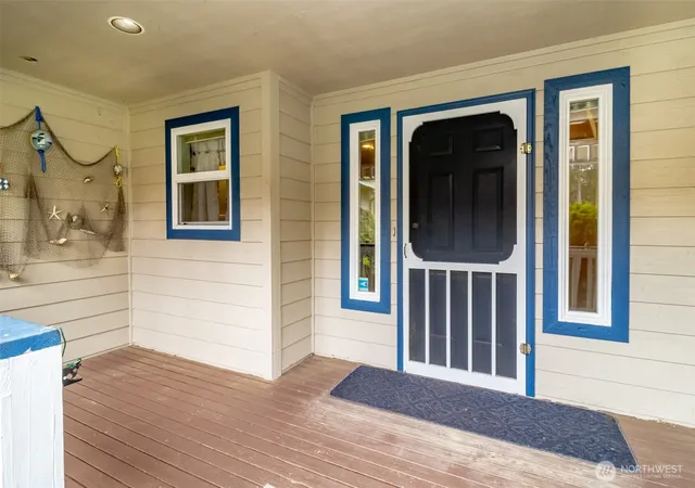 Photo 2 of Sale Pending at 6480 Crossing Pl Sw, Port Orchard, WA 98367 | MLS# NWM2513921 | Listing updated on 2026-08-14
