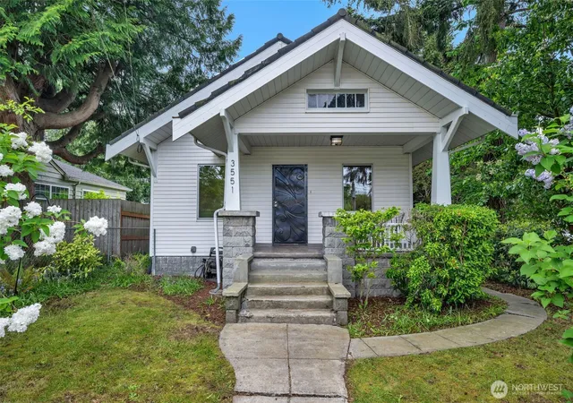 Photo 1 of Single family home for sale at 3551 Sw 99th Street, Seattle, WA 98126 | MLS# NWM2513925 | Listing updated on 2026-09-28
