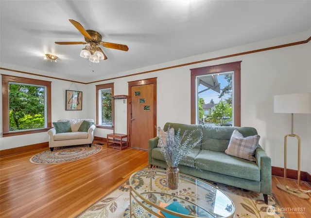 Photo 4 of Single family home for sale at 3551 SW 99th Street, Seattle, WA 98126 | MLS# NWM2513925 | Listing updated on 2026-09-28