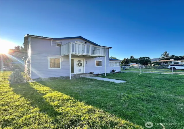 Photo 2 of Single family home for sale at 502 Fir St, Oroville, WA 98844 | MLS# NWM2513942 | Listing updated on 2026-09-25