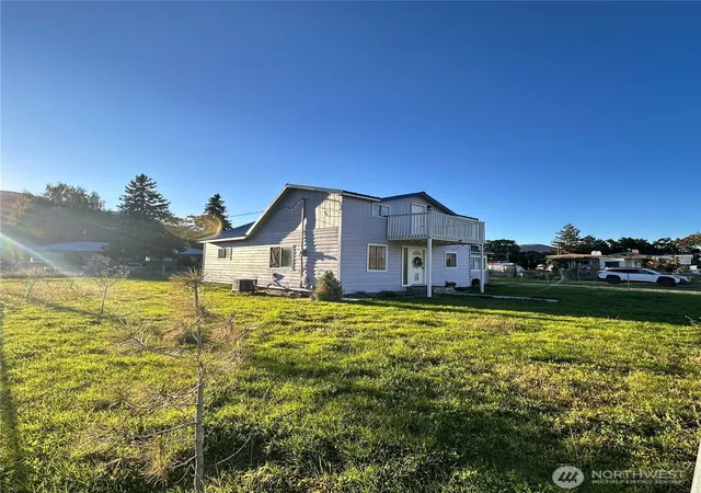 Photo 3 of Single family home for sale at 502 Fir St, Oroville, WA 98844 | MLS# NWM2513942 | Listing updated on 2026-09-25