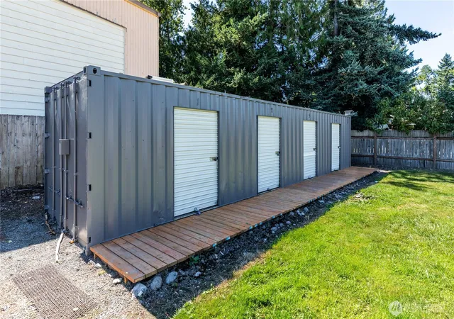 Photo 3 of Sale Pending at 2054 Roosevelt Ave, Enumclaw, WA 98022 | MLS# NWM2513957 | Listing updated on 2026-09-25