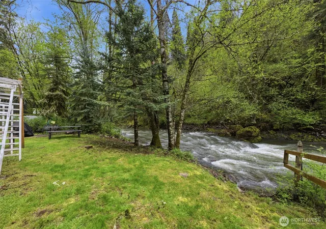 Photo 3 of Single family home for sale at 61370 Mill Crk Rd, South Walla Walla, OR 99362 | MLS# NWM2513978 | Listing updated on 2026-09-29