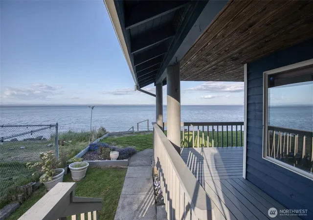 Photo 3 of Single family home for sale at 841 Bay View Ct Se, Ocean Shores, WA 98569 | MLS# NWM2514004 | Listing updated on 2026-09-21