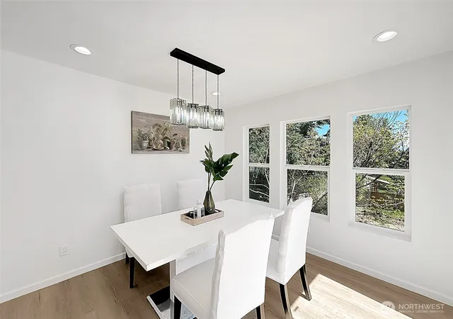 Photo 3 of Single family home for sale at 7403 Beverly Blvd, Everett, WA 98203 | MLS# NWM2514204 | Listing updated on 2026-10-01