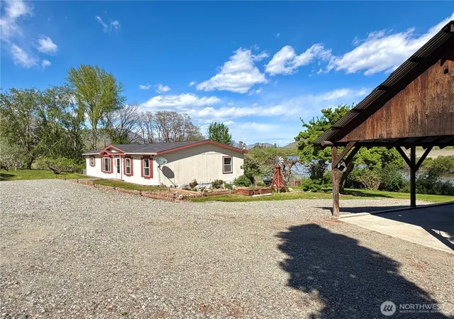 Photo 2 of Manufactured home for sale at 1024 Old Hwy 97, Brewster, WA 98812 | MLS# NWM2514217 | Listing updated on 2026-09-21