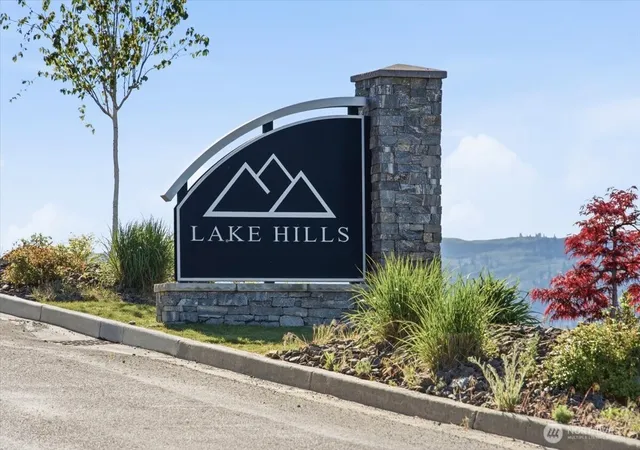 Photo 3 of Land for sale at 857 Long Dr, Chelan, WA 98816 | MLS# NWM2514264 | Listing updated on 2026-09-21
