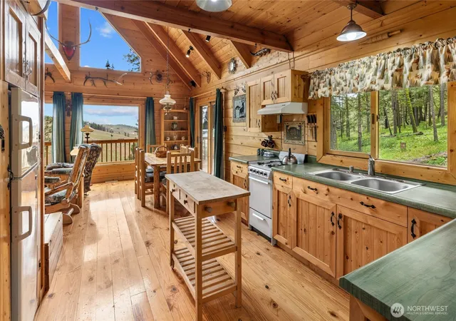 Photo 4 of Single family home for sale at 3671 W Sun E Rd, Ellensburg, WA 98926 | MLS# NWM2514271 | Listing updated on 2026-09-21