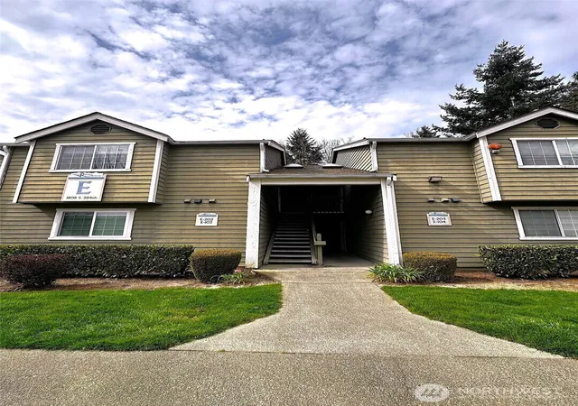 Photo 1 of Condo for sale at 1808 S 284th Lane #E203, Federal Way, WA 98003 | MLS# NWM2514331 | Listing updated on 2026-09-21