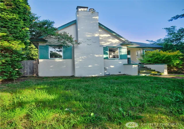 Photo 1 of Single family home for sale at 7818 NE Lake City Way, Seattle, WA 98115 | MLS# NWM2514400 | Listing updated on 2026-10-10