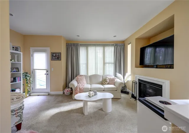 Photo 3 of Townhouse for sale at 11023 Se 240 Street #C2, Kent, WA 98031 | MLS# NWM2514404 | Listing updated on 2026-09-21