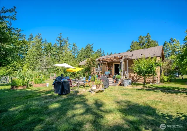 Photo 2 of Manufactured home for sale at 5178 Orcas Rd, Eastsound, WA 98245 | MLS# NWM2514408 | Listing updated on 2026-09-21
