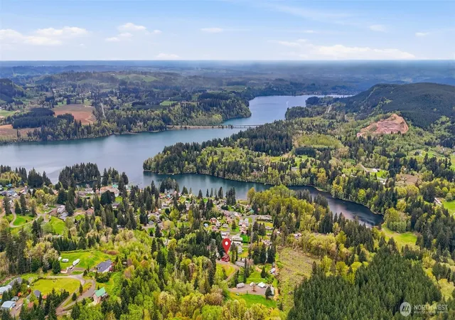 Photo 2 of Sale Pending at 132 Lake Ter Dr, Mossyrock, WA 98564 | MLS# NWM2514456 | Listing updated on 2026-09-25