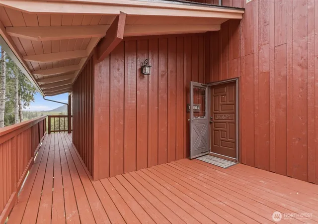 Photo 3 of Sale Pending at 132 Lake Ter Dr, Mossyrock, WA 98564 | MLS# NWM2514456 | Listing updated on 2026-09-25