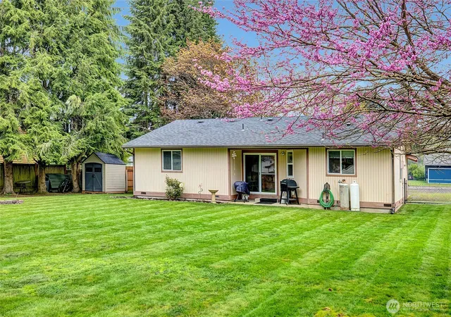 Photo 3 of Single family home for sale at 5617 322nd Avenue NE, Carnation, WA 98014 | MLS# NWM2514573 | Listing updated on 2026-10-01